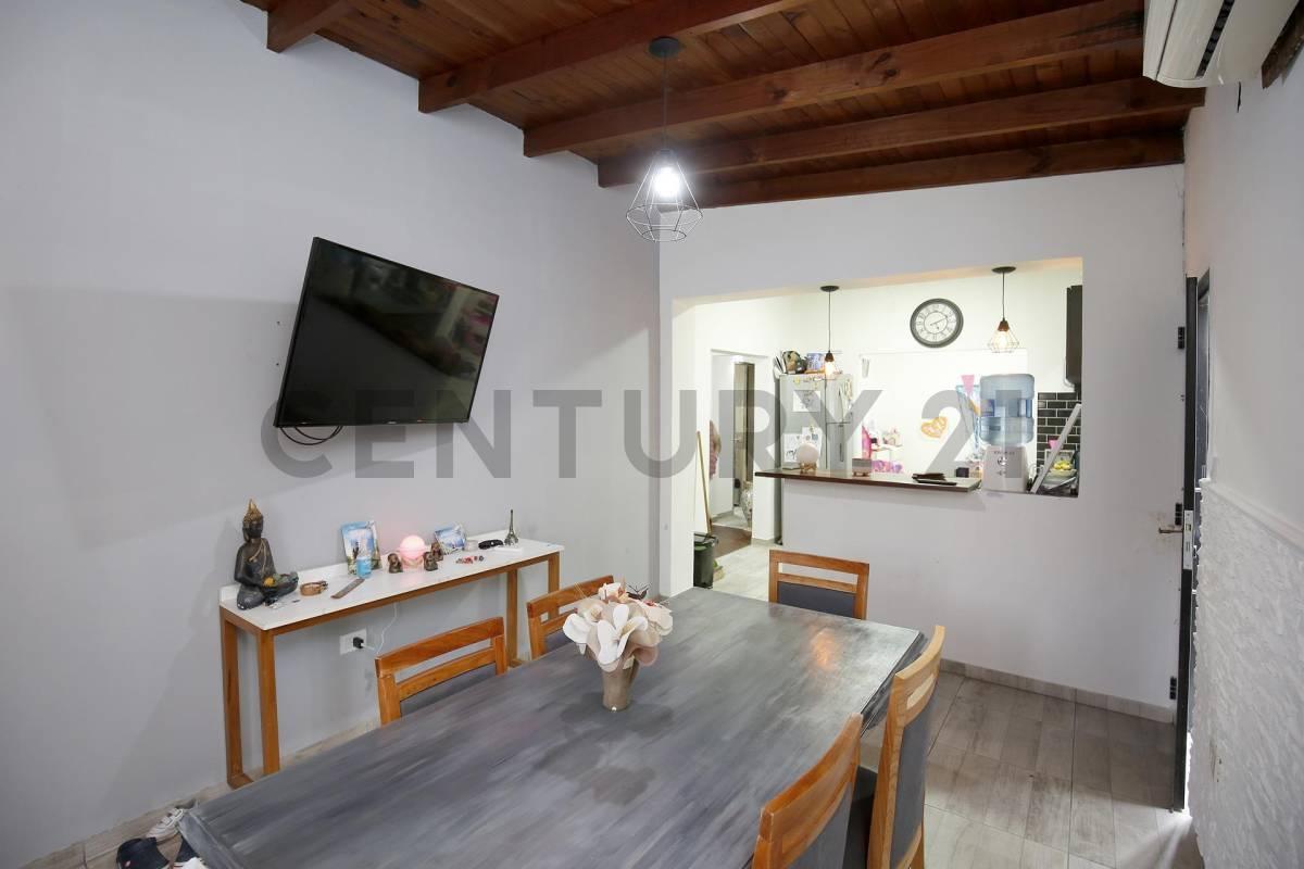 Foto de Casa en venta en La Plata Ringuelet, imagen 2