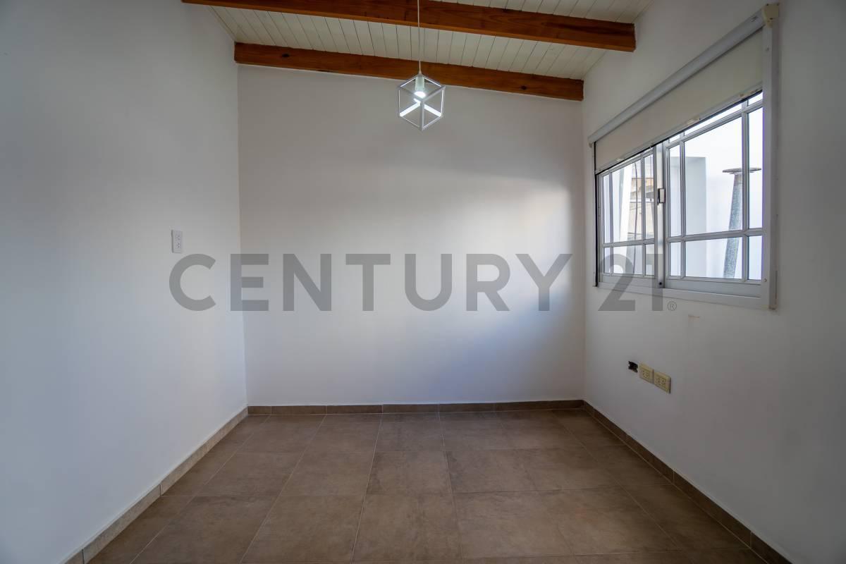 Foto de DEPARTAMENTO EN VENTA EN LA PLATA DE 3 DORMITORIOS APTO CREDITO, imagen 2