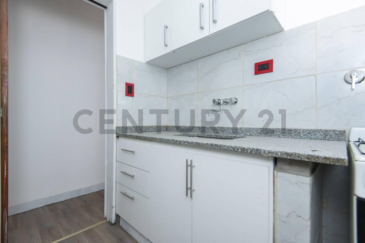 Foto de DEPARTAMENTO EN VENTA LA PLATA 1 DORMITORIO, imagen 3
