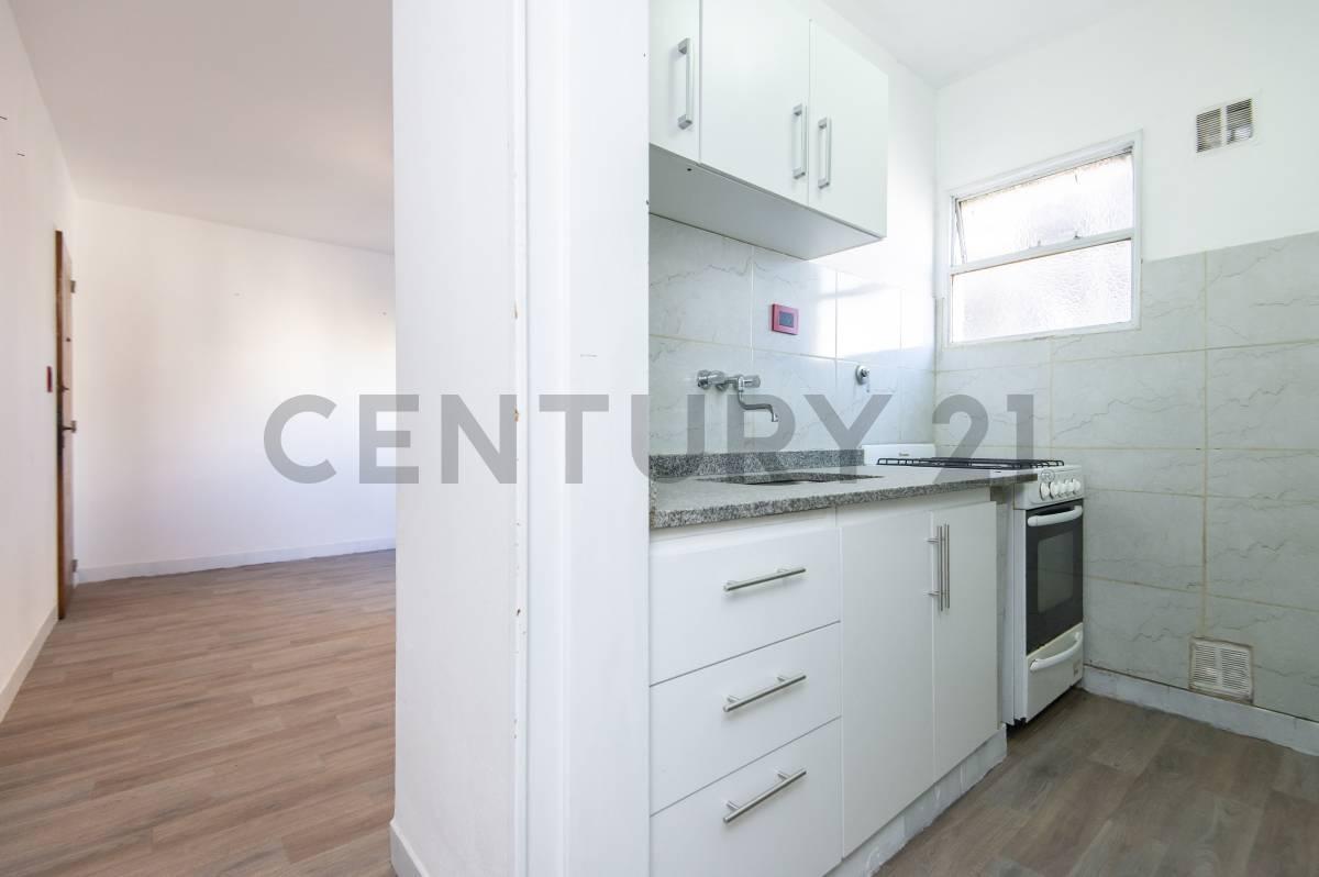 Foto de DEPARTAMENTO EN VENTA LA PLATA 1 DORMITORIO, imagen 1