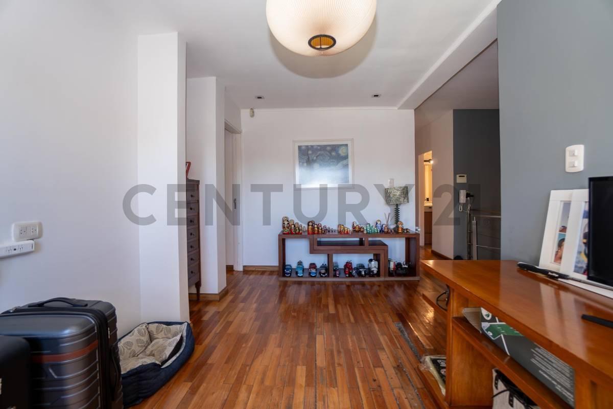Foto de Casa en venta de 3 dormitorios + estudio en La Plata, imagen 5