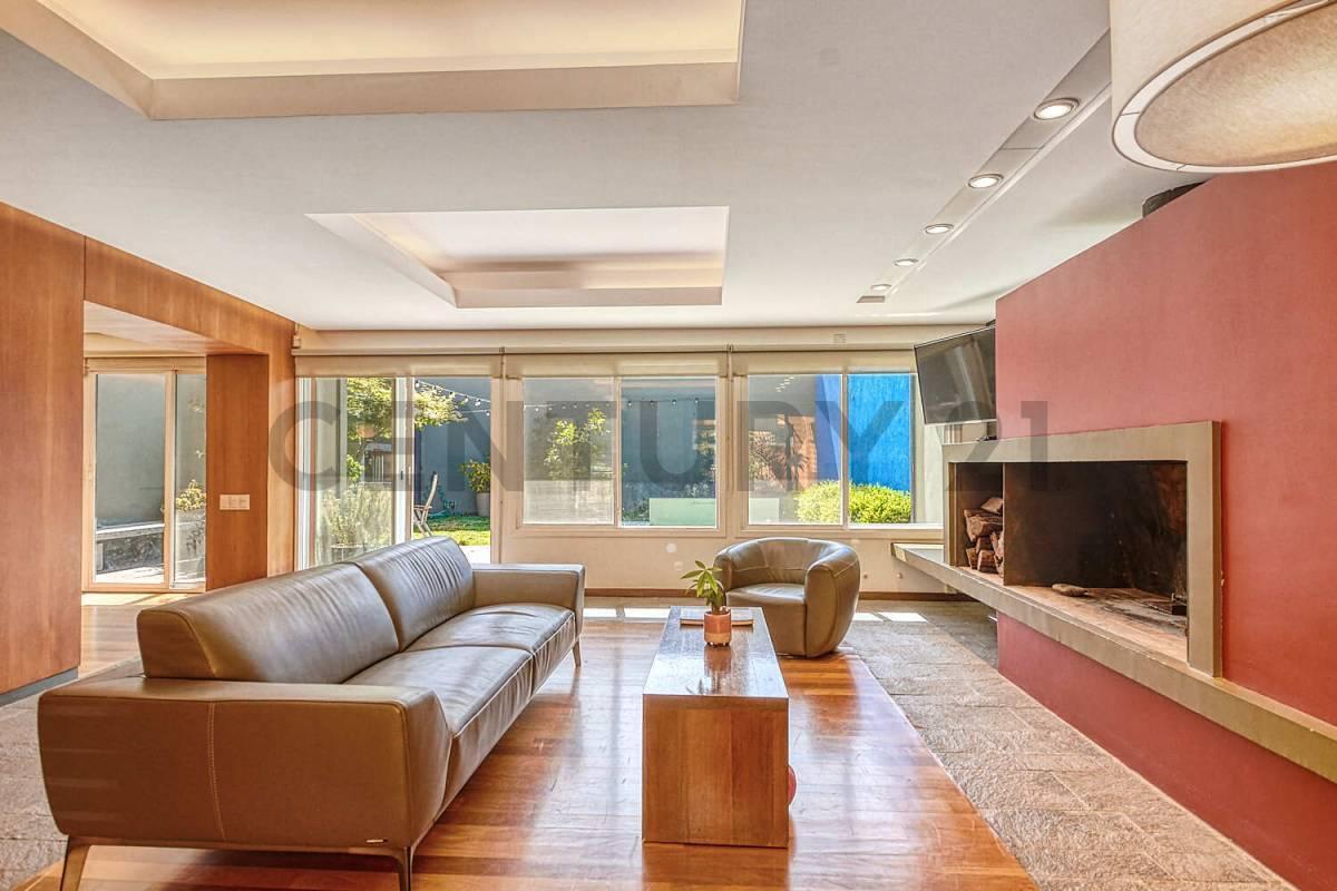Foto de CASA EN VENTA EN LA PLATA 4 DORMITORIOS Y PILETA, imagen 3