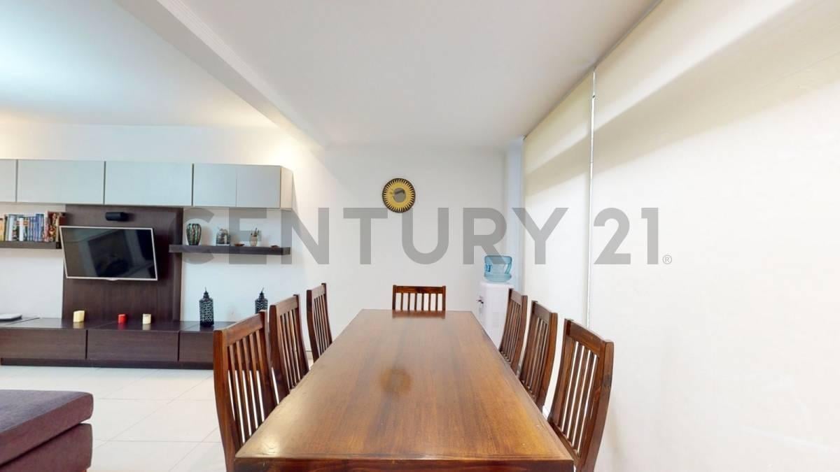Foto de CASA EN VENTA EN LA PLATA, imagen 4