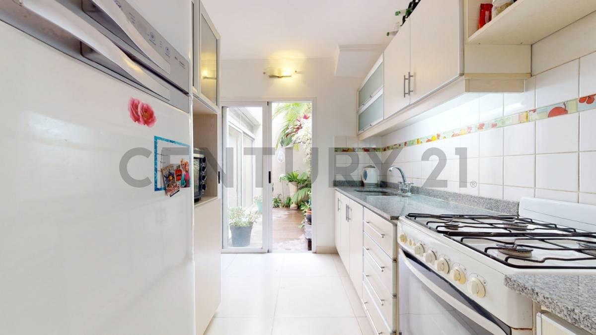 Foto de CASA EN VENTA EN LA PLATA, imagen 3