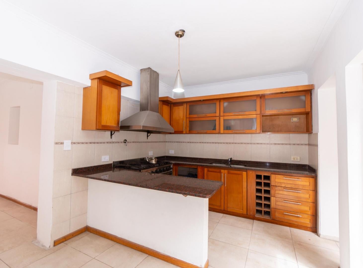 Foto de Casa en venta en La Plata, imagen 4