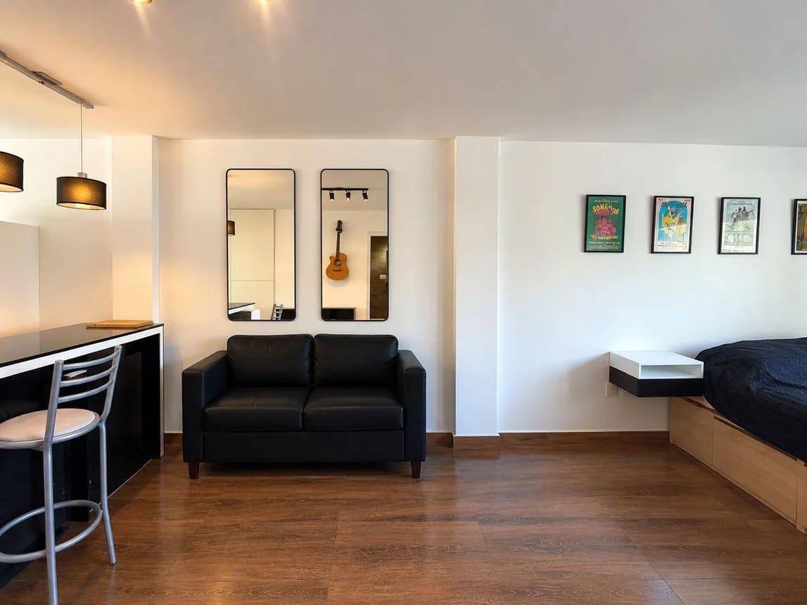 Foto de Monoambiente en venta en La Plata con Balcon, imagen 1