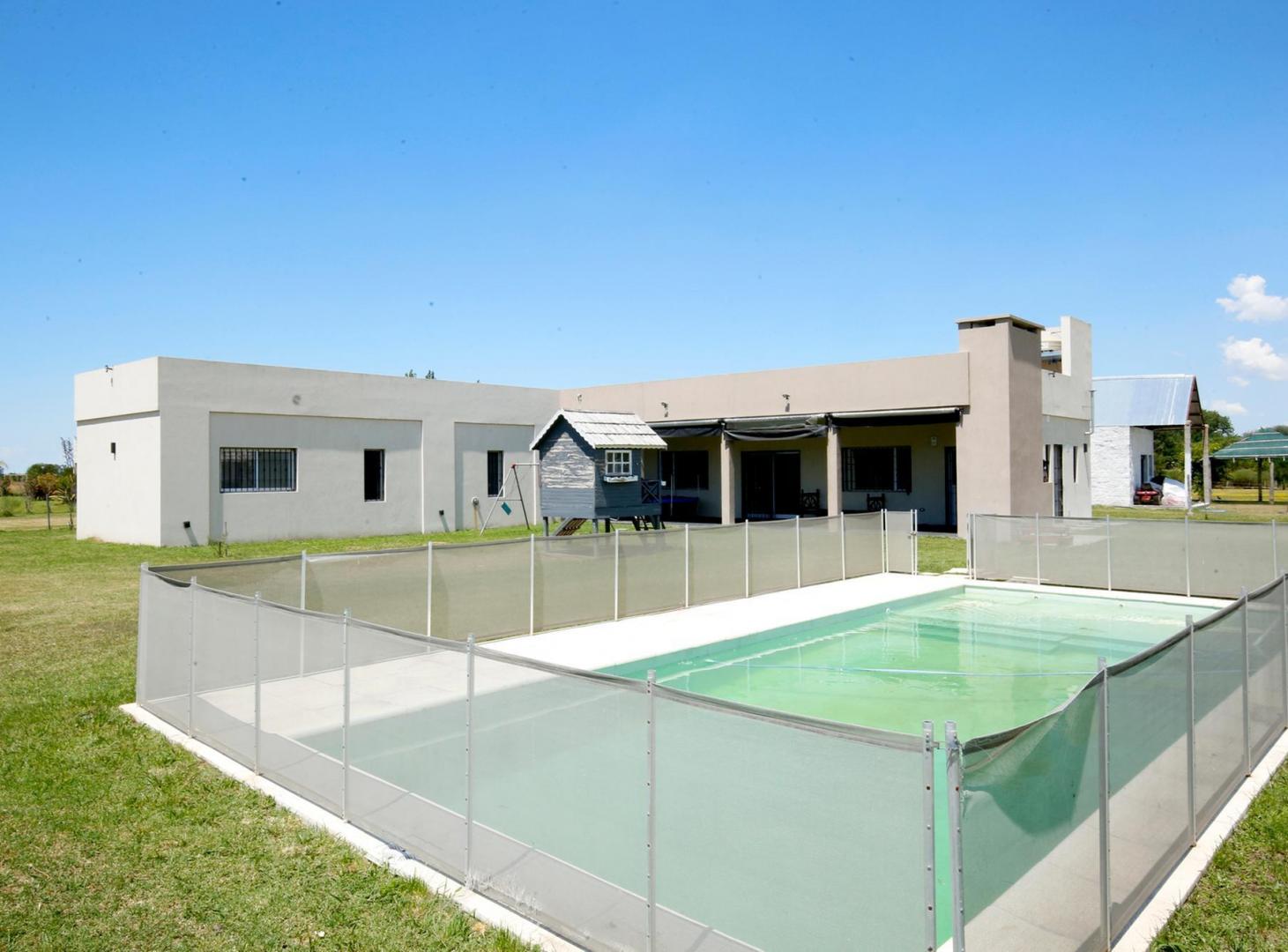 Foto de Casa en Alquiler en La Plata, Poblet, imagen 1