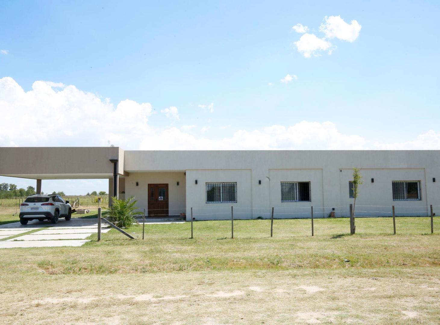Foto de Casa en Alquiler en La Plata, Poblet, imagen 2