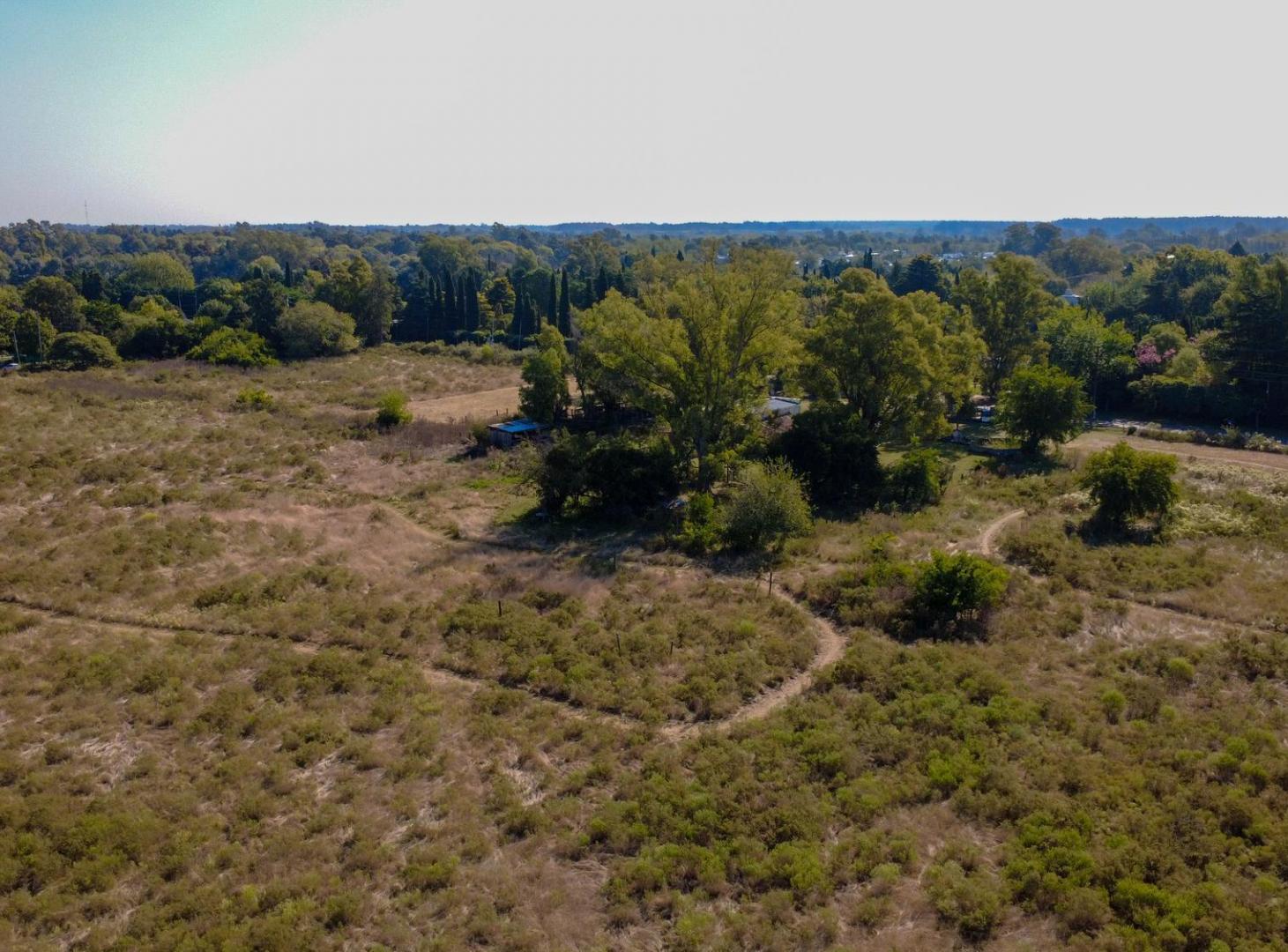 Foto de Terreno en venta AV.419 ENTRE 135 Y 137 - BARRIO EL NAZARENO, imagen 3