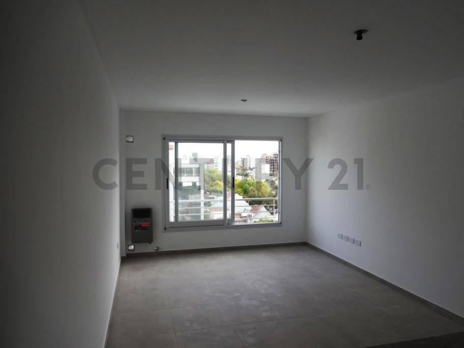 Foto de VENTA EN BLOCK OFICINA + MONOAMBIENTE Y COCHERA, LA PLATA, imagen 4