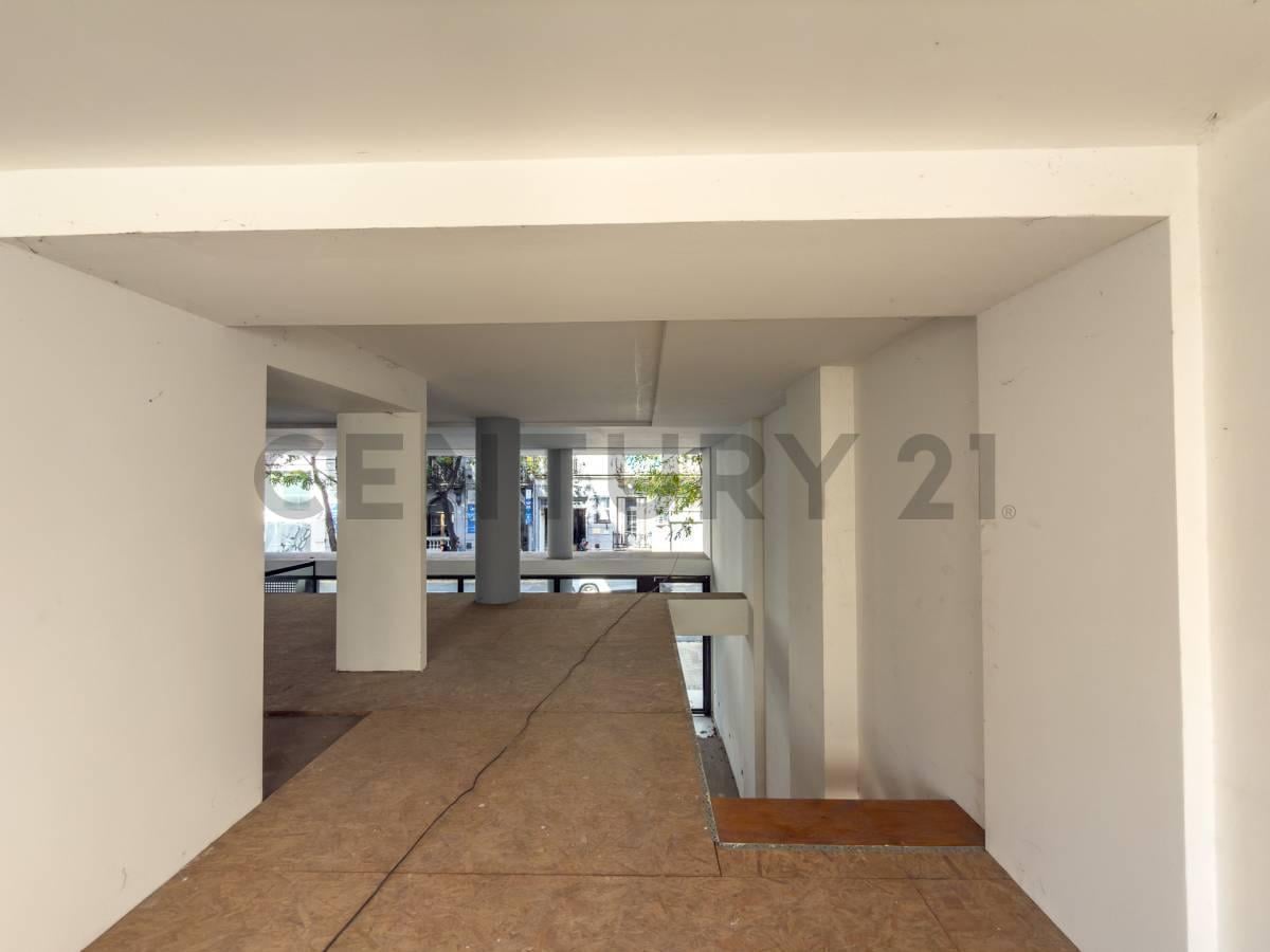 Foto de Oficina en venta en La plata, imagen 2