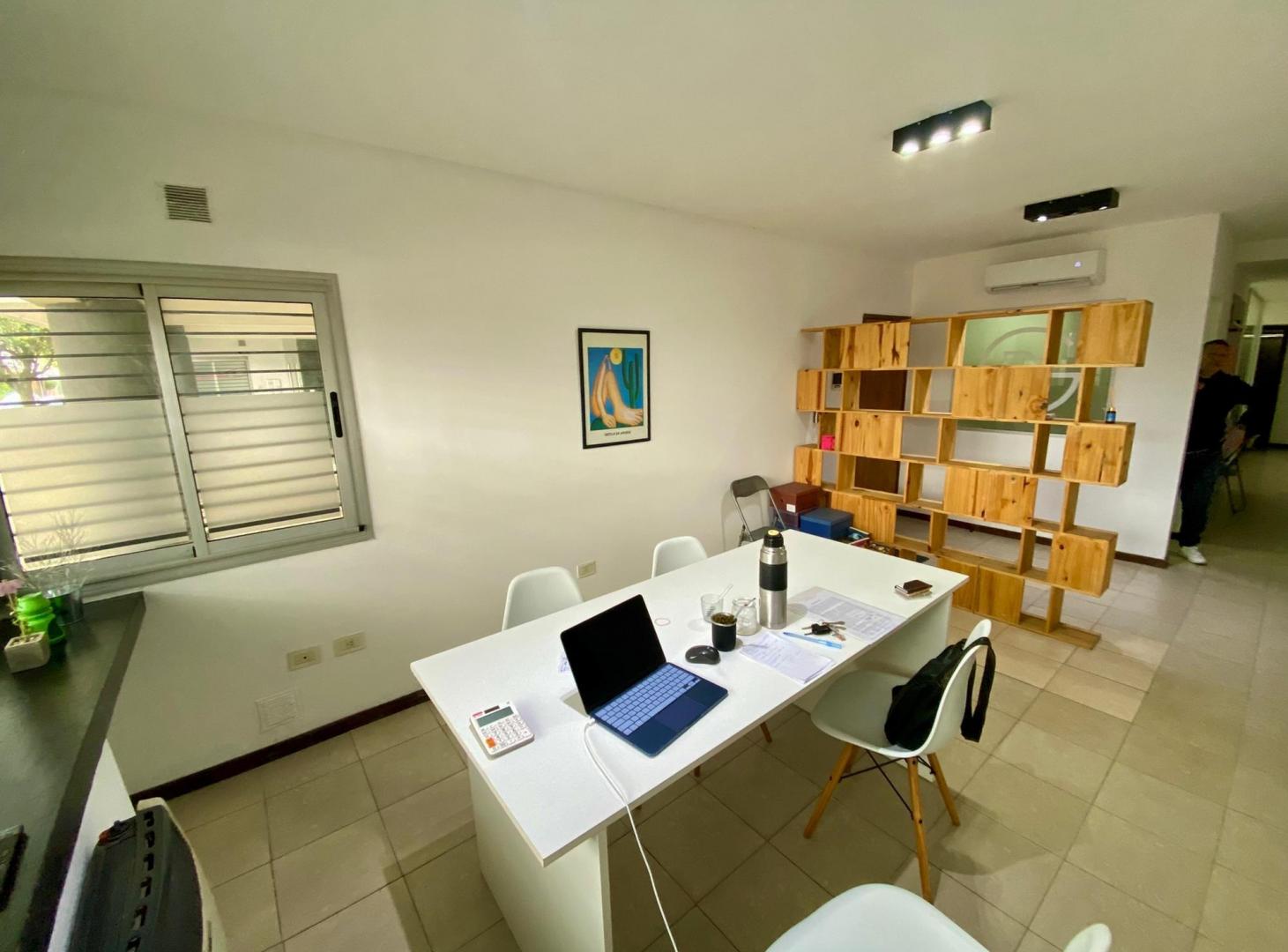 Foto de Departamento en alquiler en La Plata, imagen 2