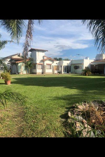 Casa en venta en Ensenada Punta Lara