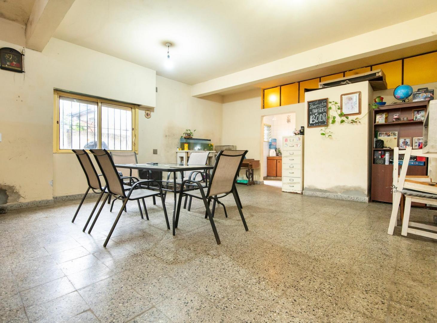 Foto de CASA EN VENTA EN LA PLATA VILLA ELVIRA, imagen 1