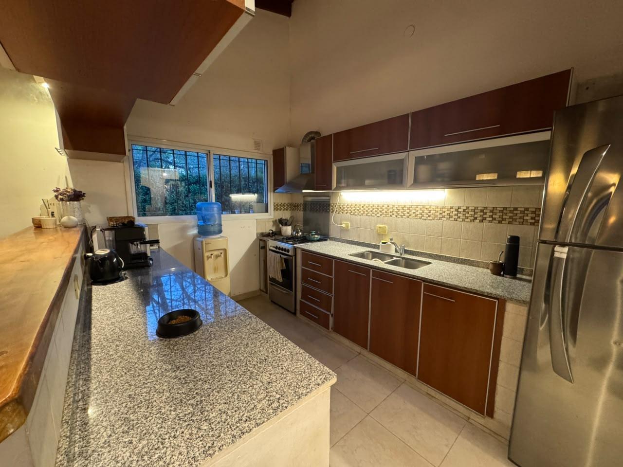 Foto de Casa en alquiler en Villa elisa, imagen 2