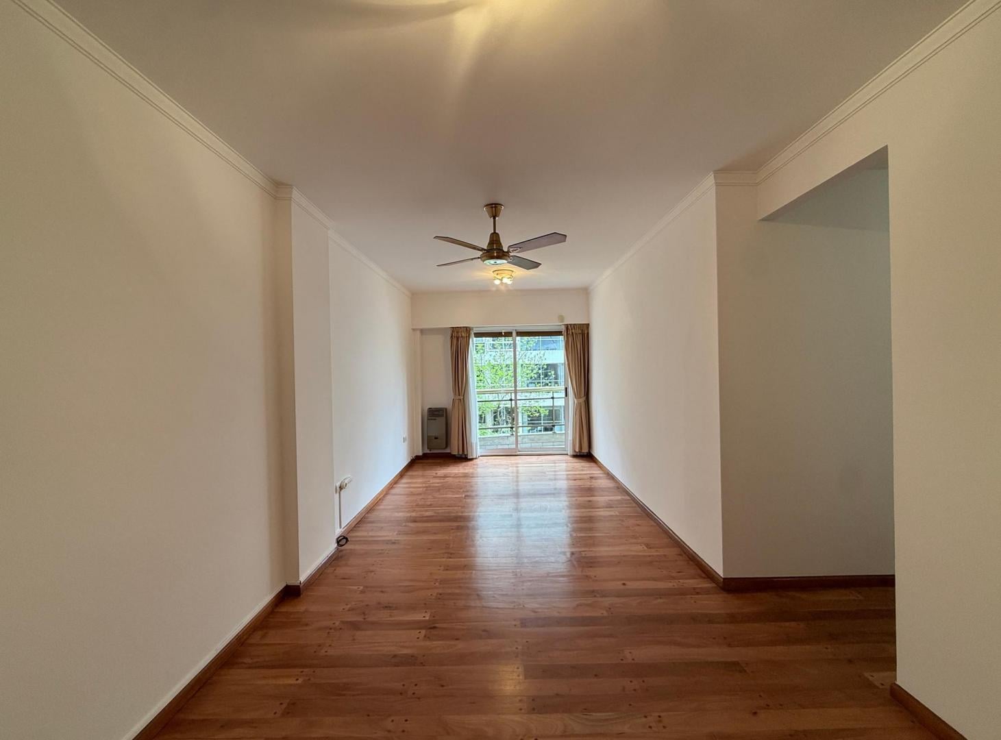 Foto de DEPARTAMENTO EN VENTA EN LA PLATA DE 2 DORMITORIOS AL FRENTE CON, imagen 1
