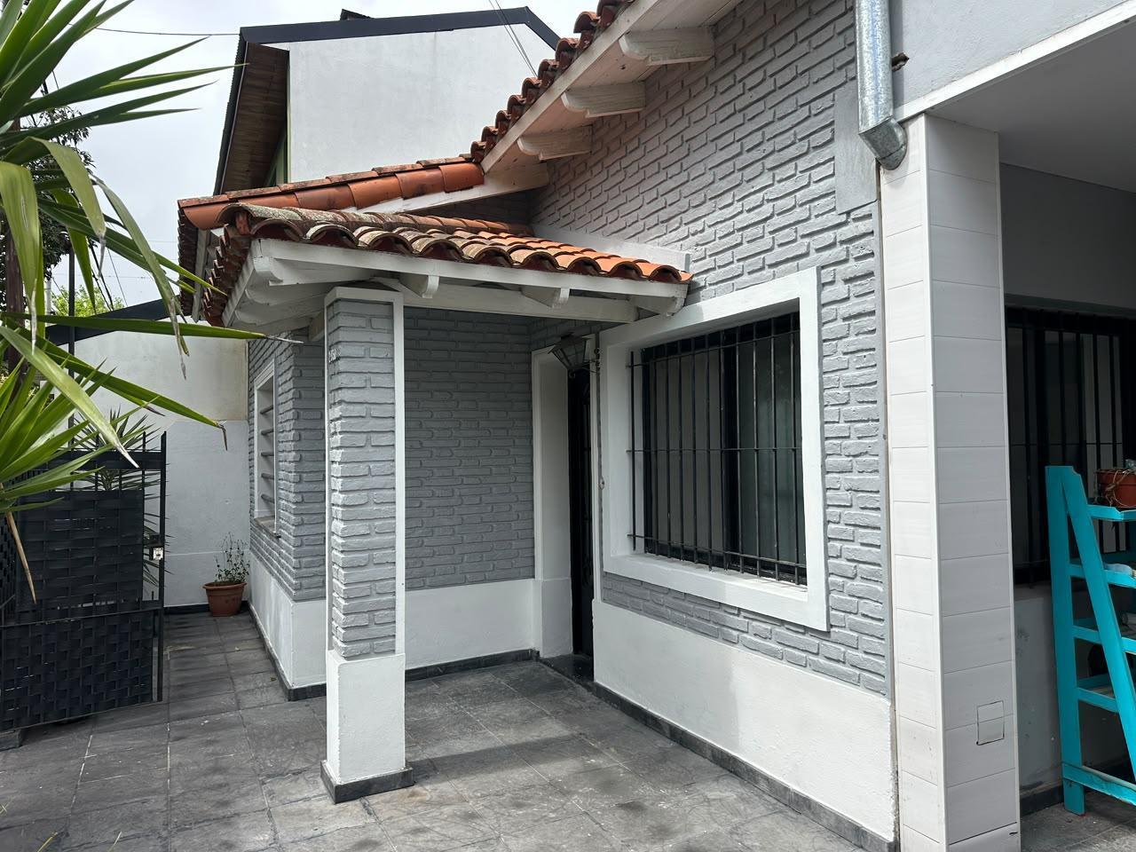 Foto de Casa en venta en Gonnet, imagen 1