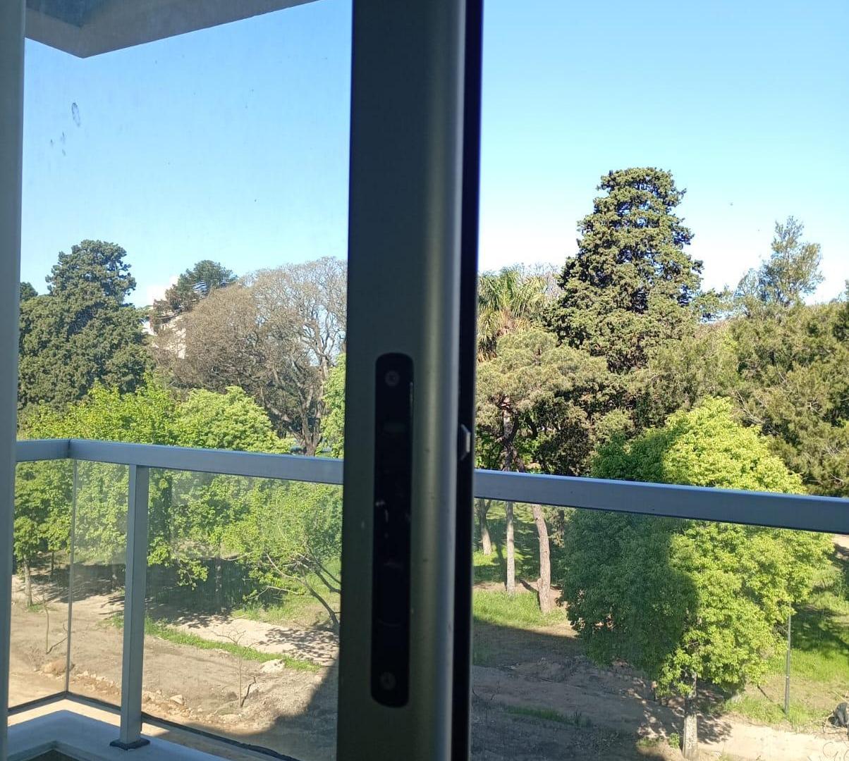 Foto de Departamento en alquiler en La Plata, imagen 4