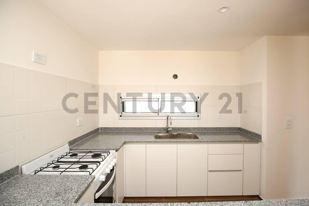 Foto de Departamento de 2 dormitorios en venta en La Plata con financiación, imagen 3