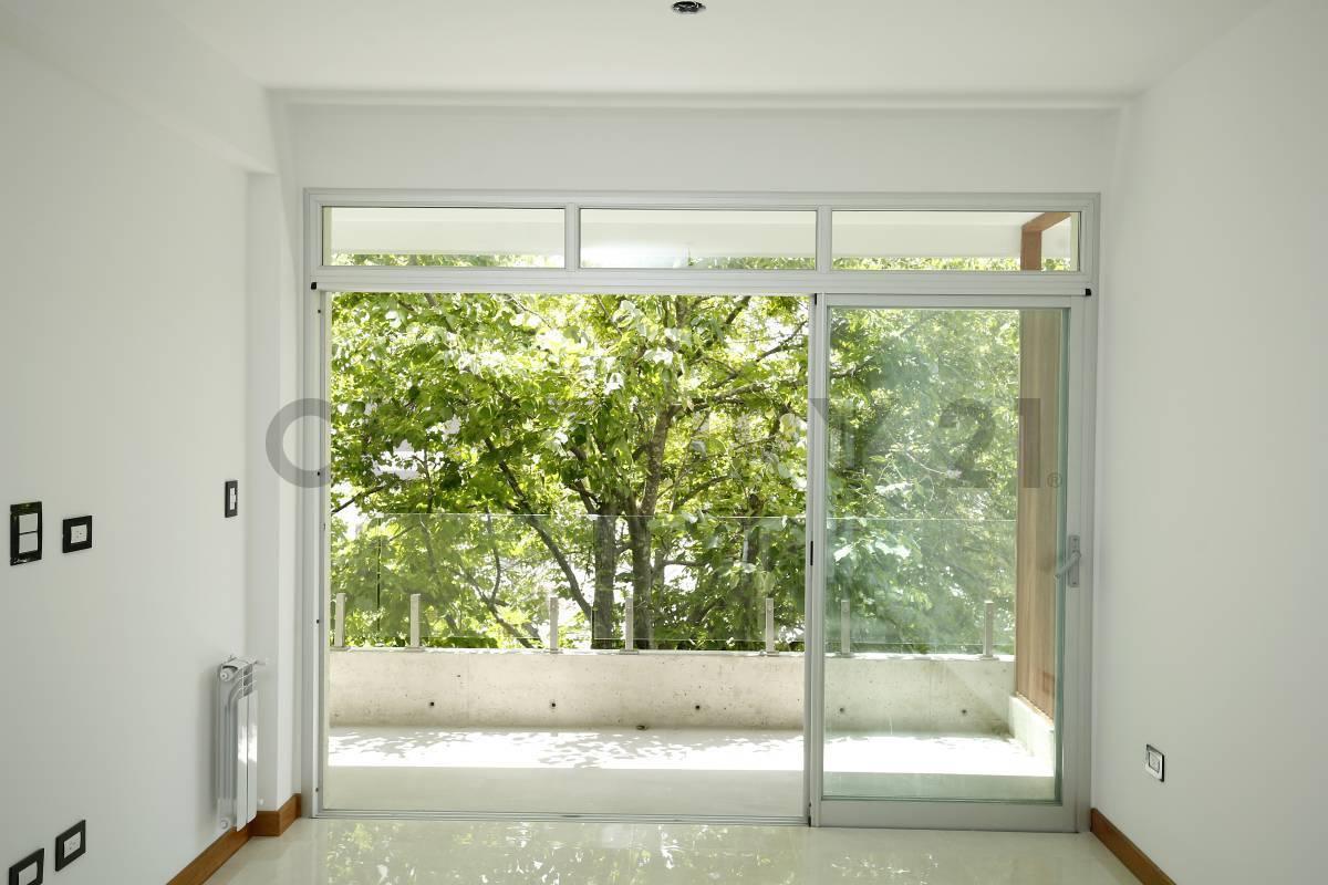 Foto de Departamento en venta de dos dormitorios en La Plata, imagen 2