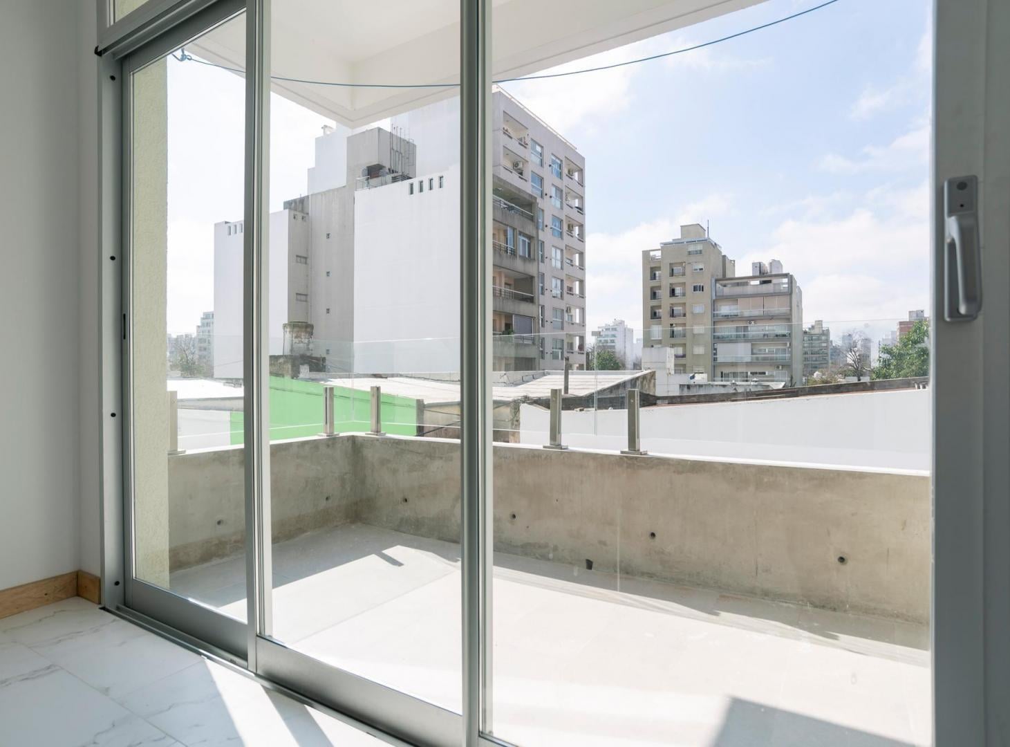 Foto de Departamento en venta en La Plata 1 dormitorio con balcón OBRA AVANZADA, imagen 4