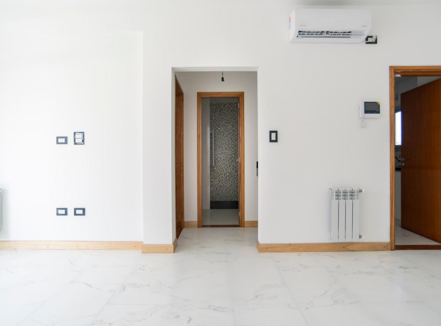 Foto de Departamento en venta en La Plata 1 dormitorio con balcón OBRA AVANZADA, imagen 2