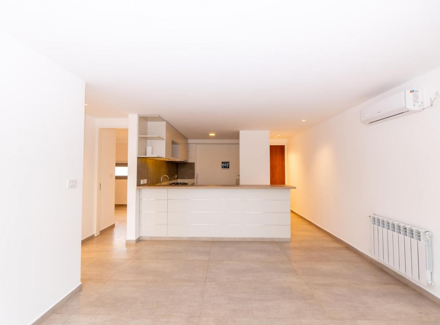 Foto de Departamento en venta en La Plata de 2 dormitorios con cochera y, imagen 5