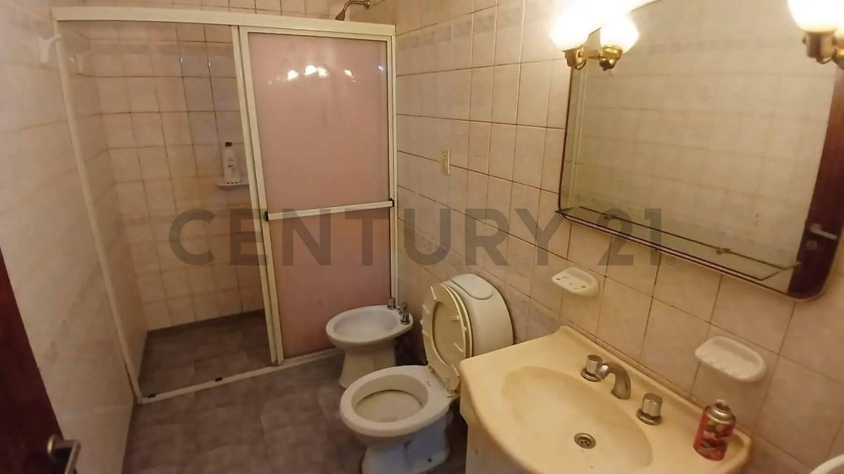 Foto de CASA EN VENTA EN LA PLATA DE 3 DORMITORIOS, imagen 5