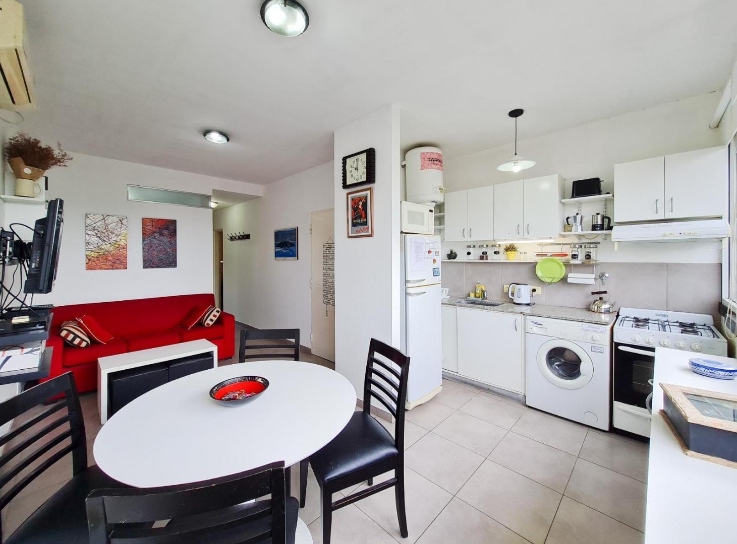 Foto de Departamento en venta en La Plata, 2 dormitorios amoblado, imagen 2
