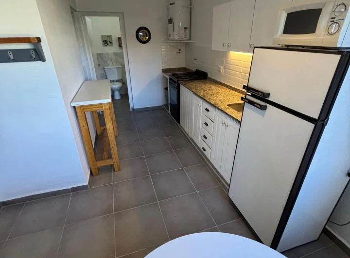 Alquiler Duplex 1 Dormitorio con Cochera Patio sin expensas 3