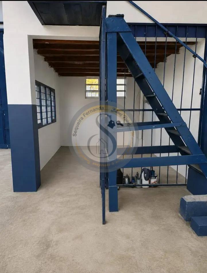 Foto de Galpon con administracion de 200m², Destinado para Deposito taller, imagen 3