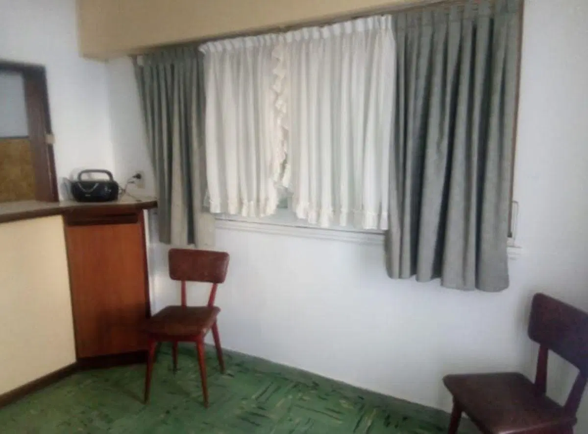 CASA EN ESQUINA DE 3 AMBIENTES 8