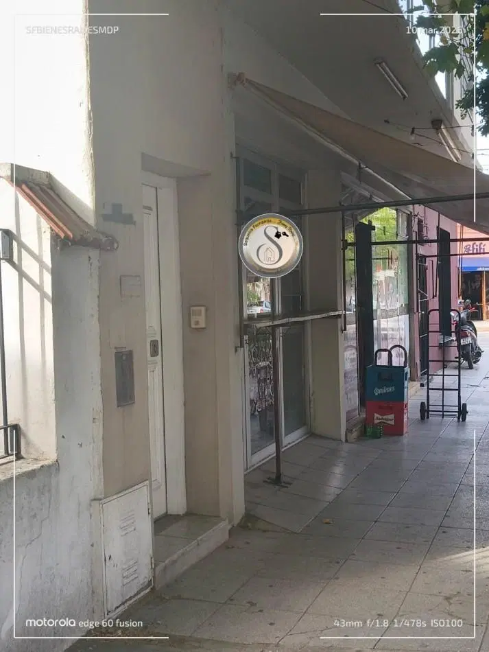 OPORTUNIDAD PERMUTA.. LOCAL DE 82M² PERMUTA POR DEPTO Y O VEHICULO 3