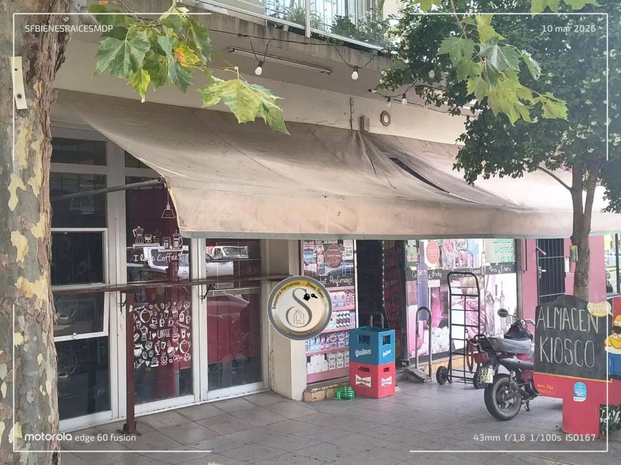 OPORTUNIDAD PERMUTA.. LOCAL DE 82M² PERMUTA POR DEPTO Y O VEHICULO 4