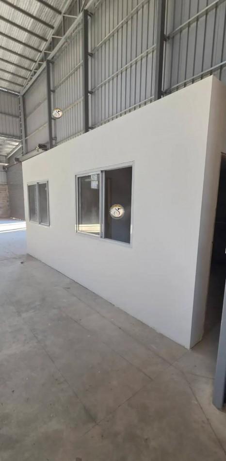 Foto de Galpon Alquiler nuevo! 1200m² cubiertos, imagen 2
