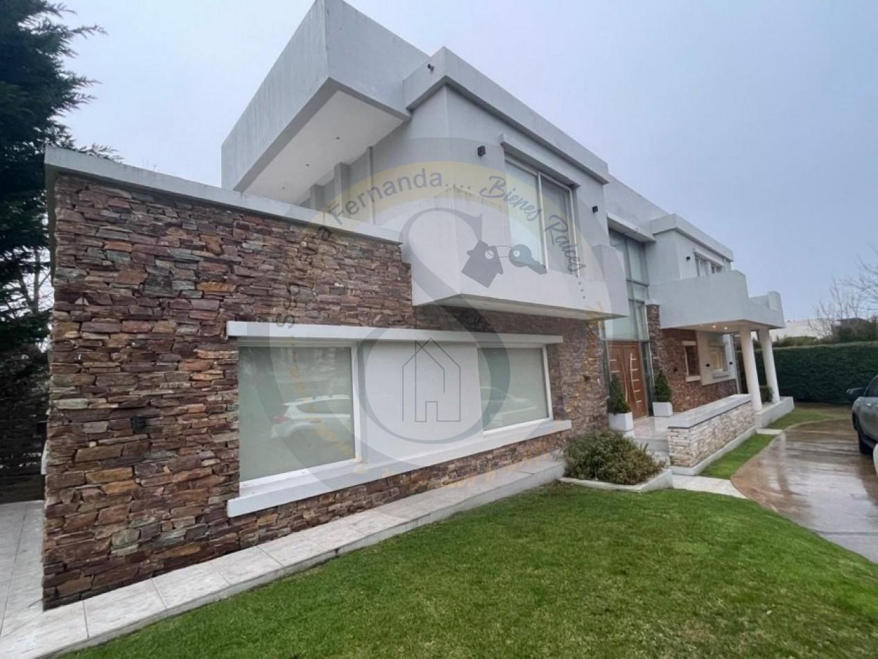 Foto de Casa en Arenas del Sur Importante Chalet en Venta en Barrio Privado, imagen 4