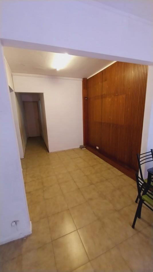Foto de Departamento 2 Amb con Balcon Frente a Tribunales con Vista a La Calle, imagen 4