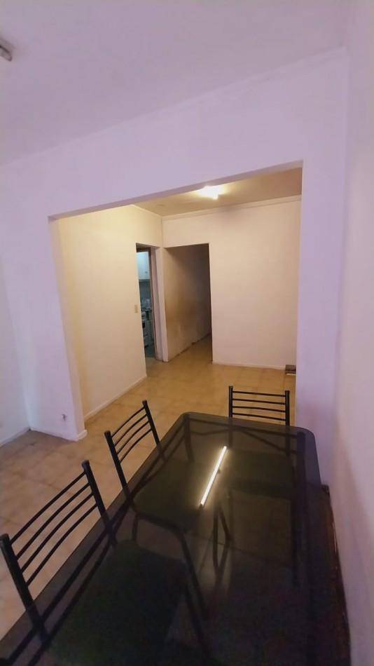 Foto de Departamento 2 Amb con Balcon Frente a Tribunales con Vista a La Calle, imagen 5