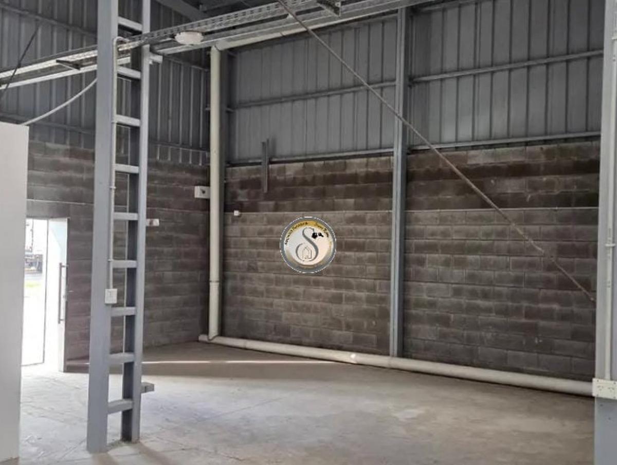 Foto de Galpon Alquiler Nuevo! 1200 m² Cubiertos, imagen 4
