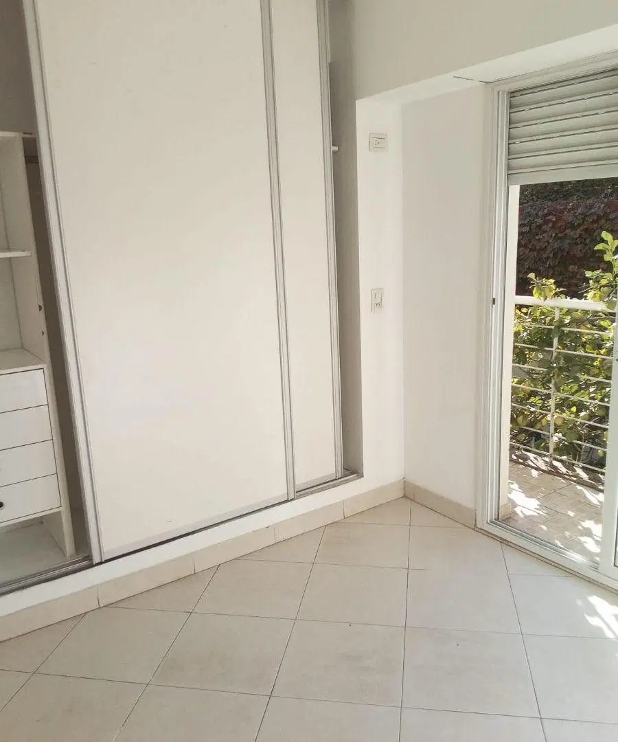 Departamento de 50 m2 con 1 dormitorio en alquiler en Abasto 2