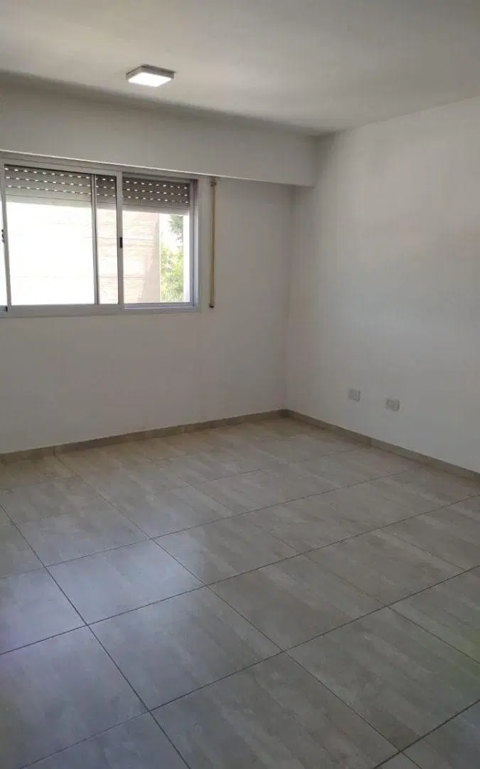 Departamento Monoambientte en alquiler en Echesortu 3
