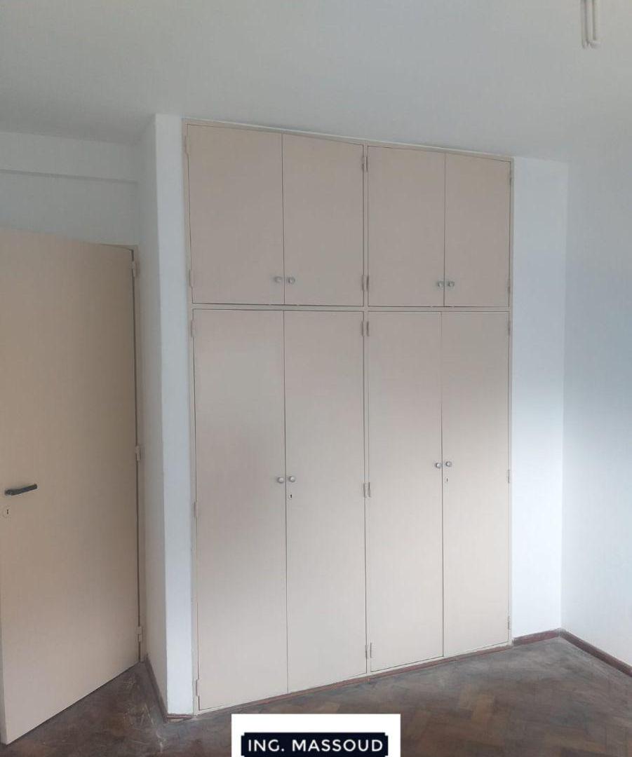 Foto de Departamento de 60 m² con 2 dormitorios en alquiler en Centro, imagen 4