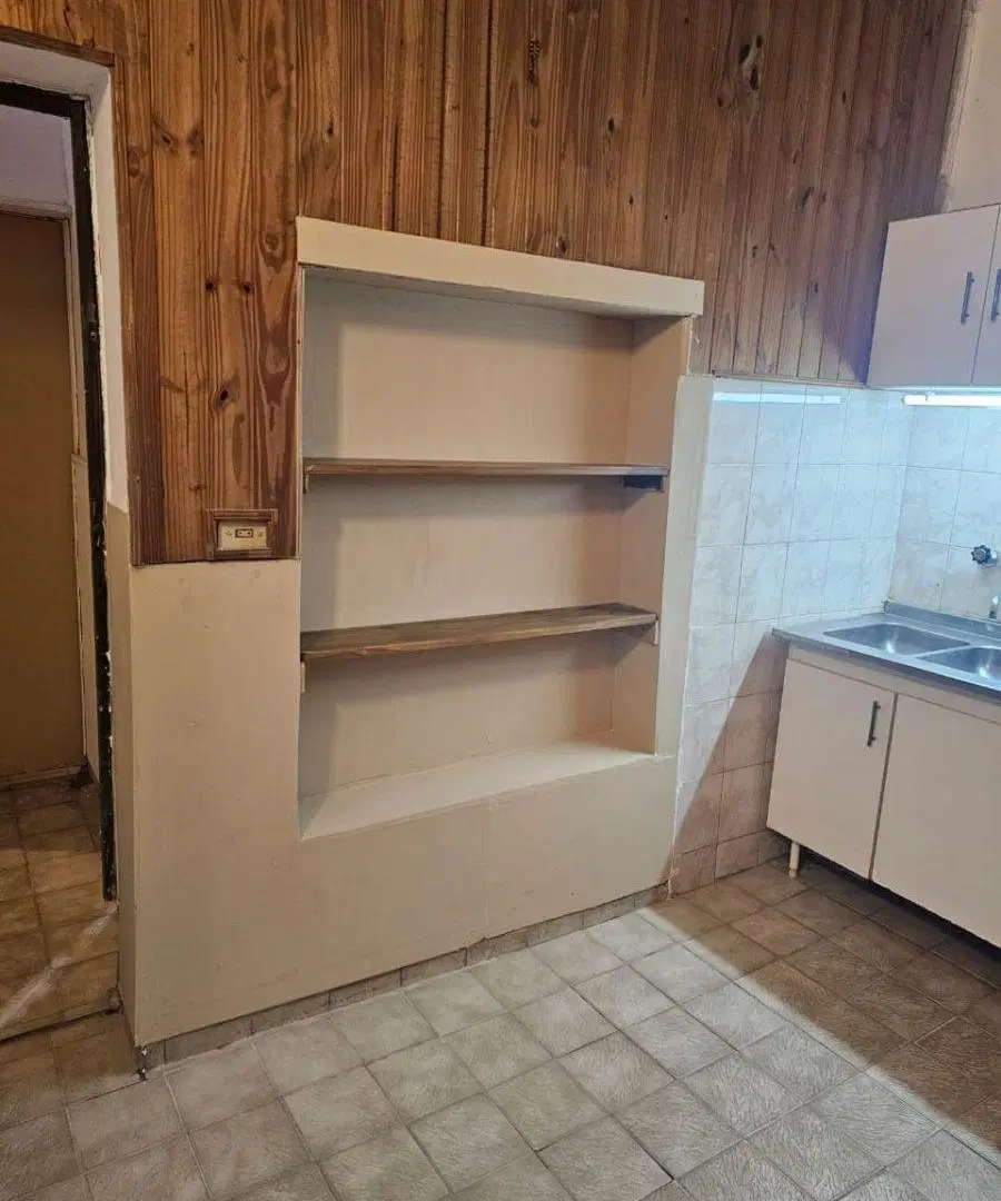 Casa de 55 m² con 2 dormitorios en alquiler en Cinco Esquinas 1