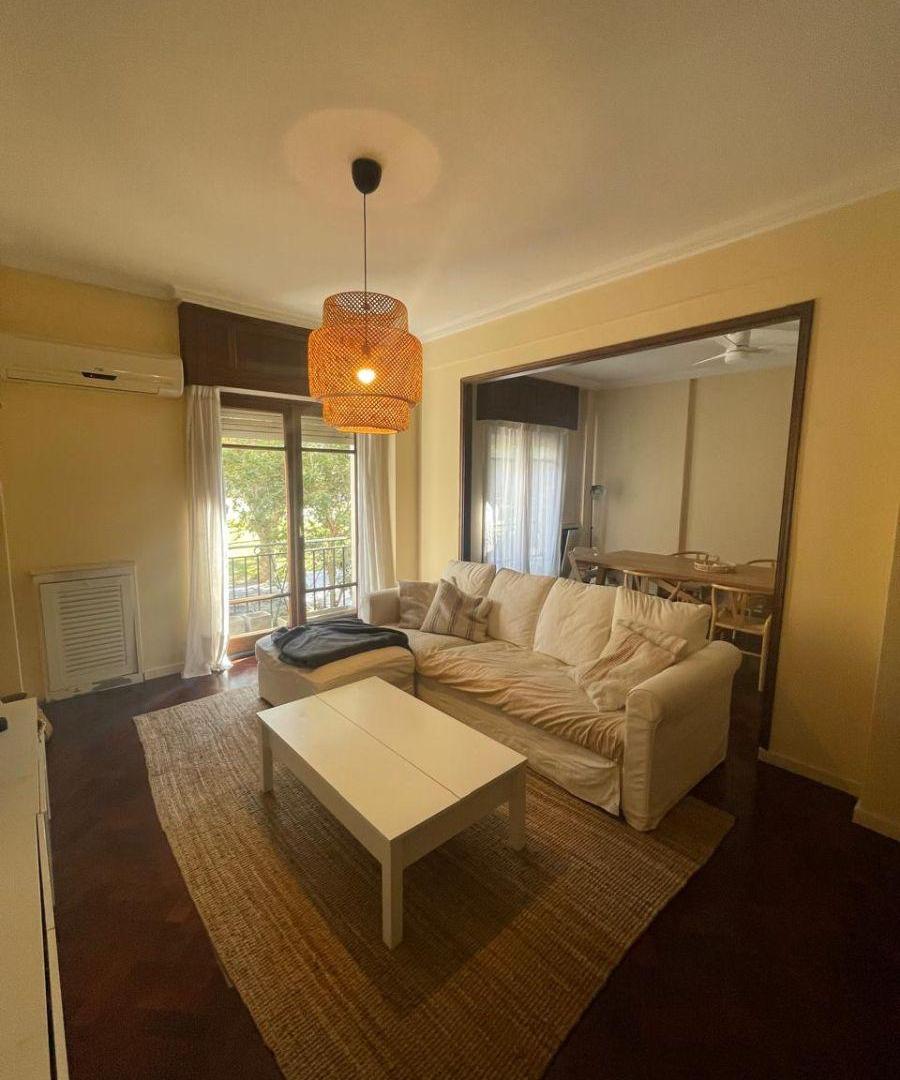 Foto de Exclusivo piso de 3 dorm. + servicio | Con Cochera | Vista a Plaza San, imagen 1