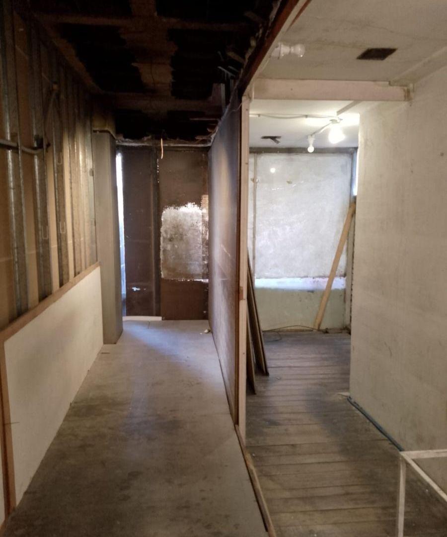 Foto de TREJO E ILLIA SALON + ENTREPISO+BAÑO, imagen 5