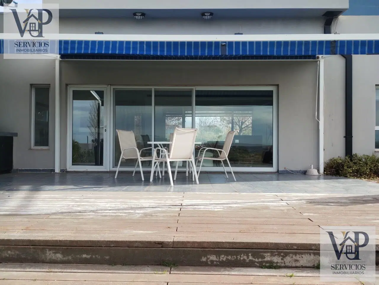 Venta Casa 2 dorm., Barrio La Peninsula, Lago Mari Menuco 8