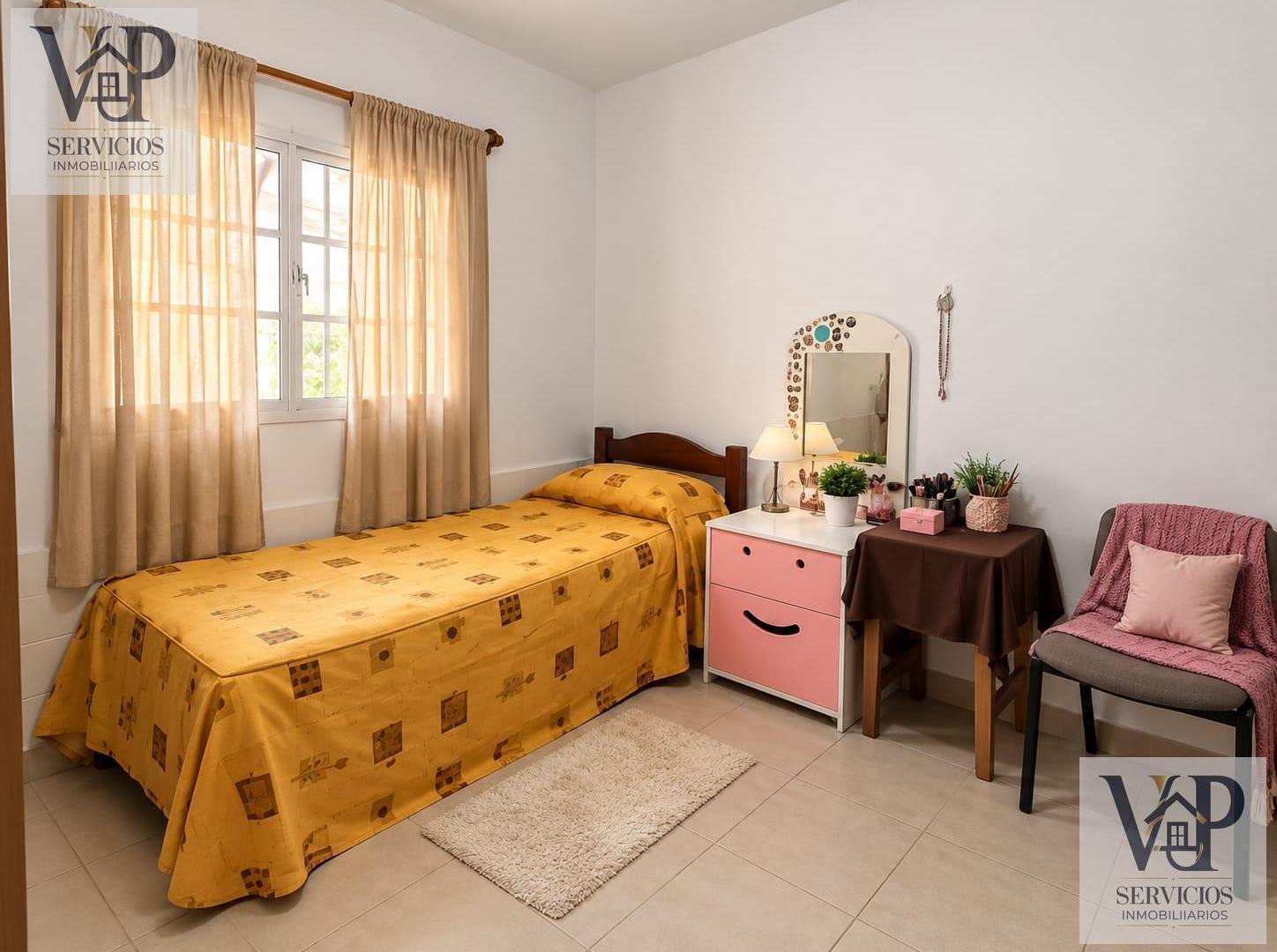 Foto de Departamento en venta 2 Dos Dormitorios - Barrio Lejos de Bs As Neuquen, imagen 4