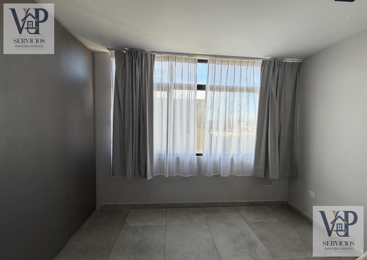 Foto de EN VENTA PH CON DISEÑO - ALBERDI -PLOTTIER, imagen 2