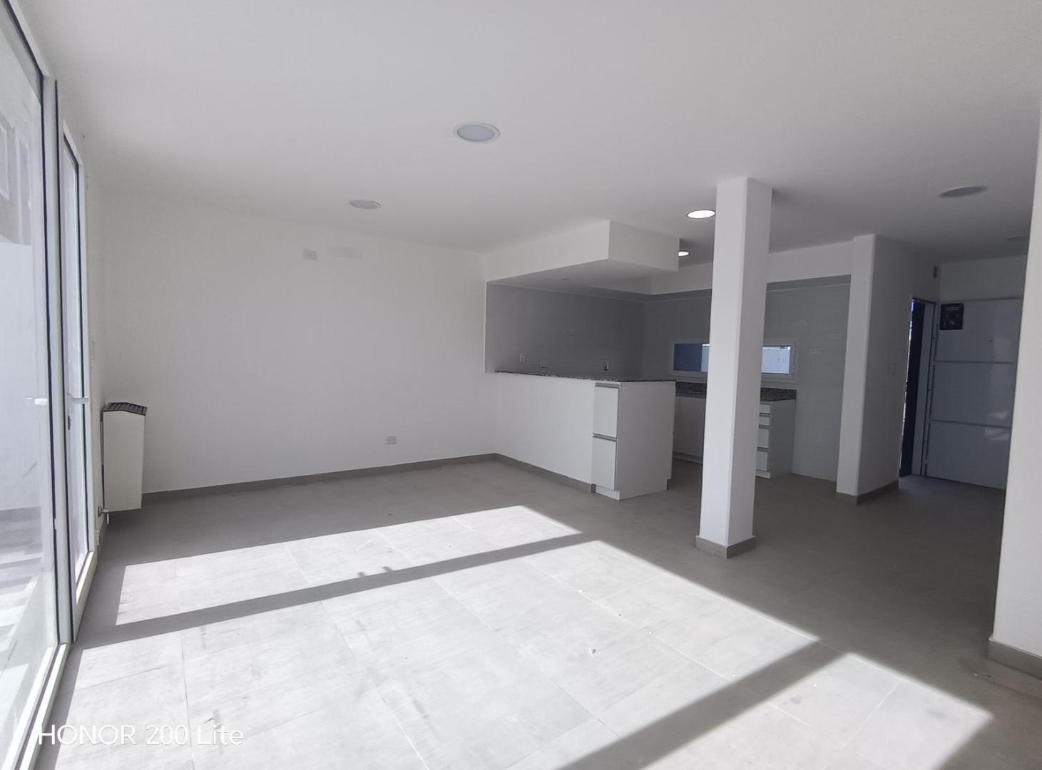 Foto de En venta duplex 2 Dormitorios plottier, imagen 3