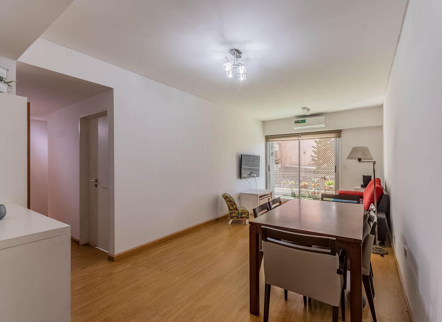 Departamento en Caballito 3 dormitorios 4 ambientes con COCHERA